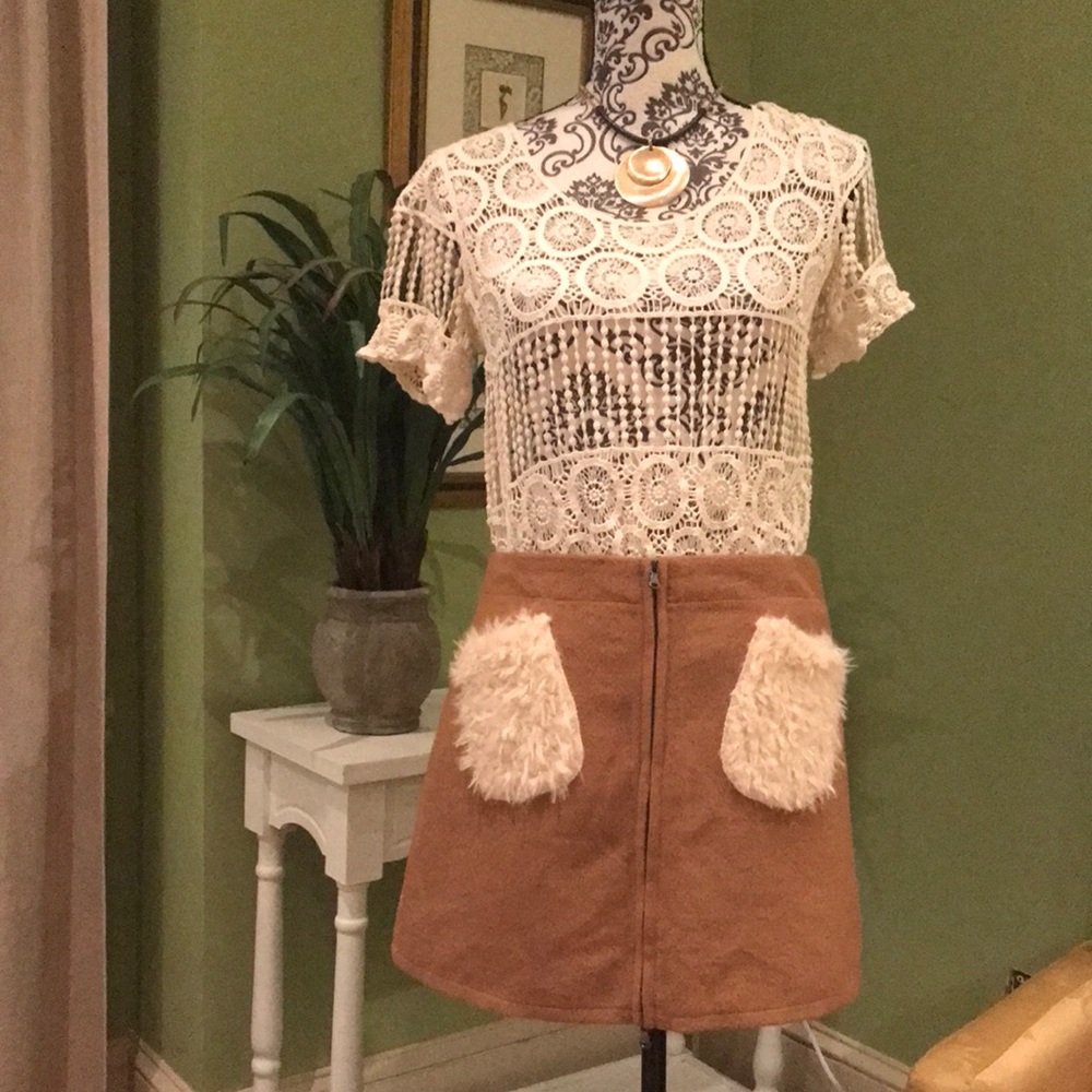 Fun fall faux fur mini!